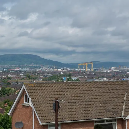 Stunning Home Over Belfast City 11 Minutes To Belfast City Centre Exterior photo
