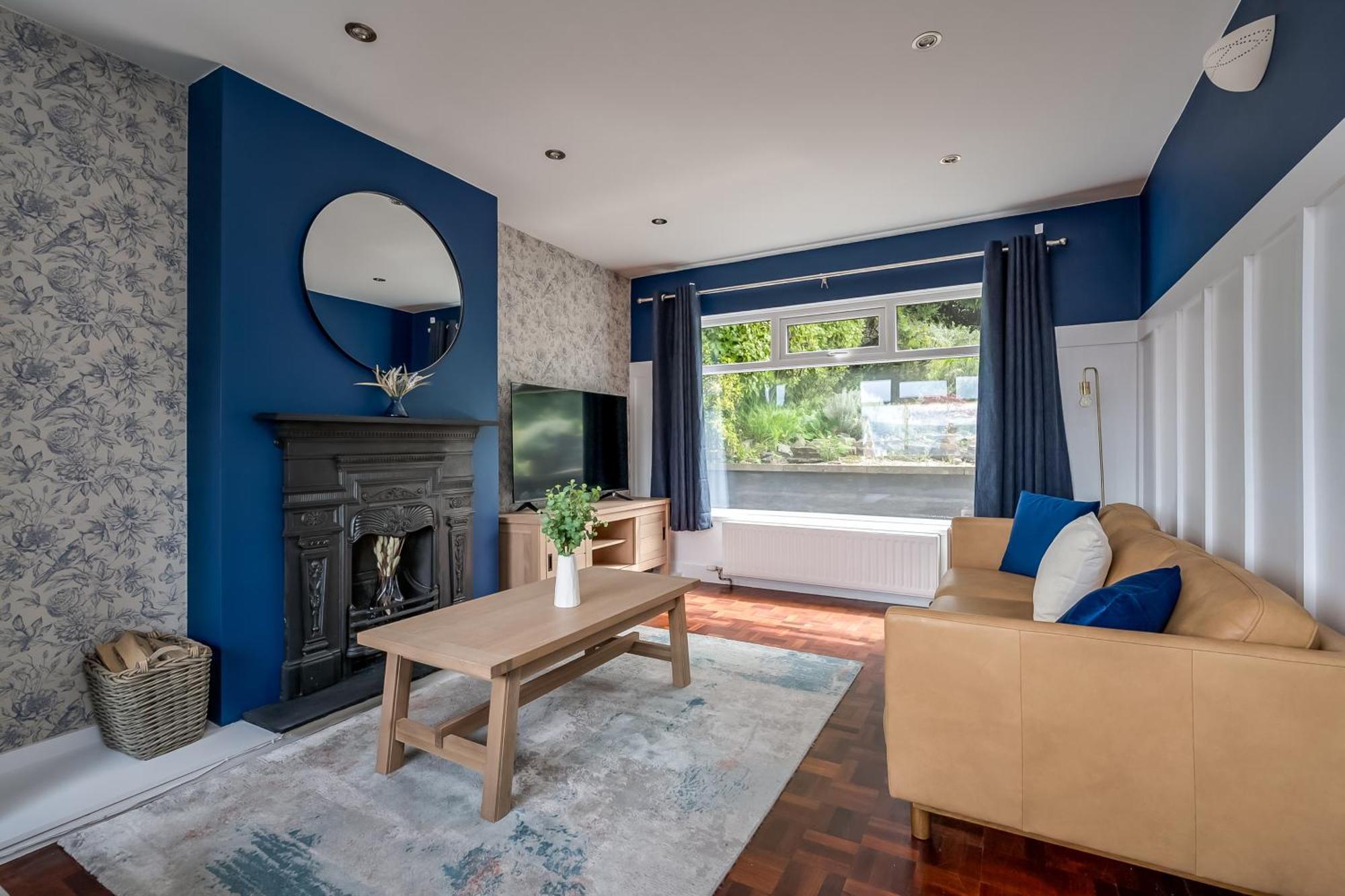 Stunning Over 11 Minutes To Centre Holiday home